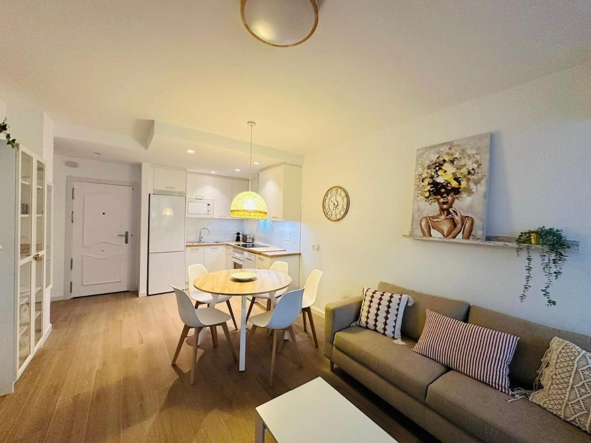 Renovado En El Centro De Appartement